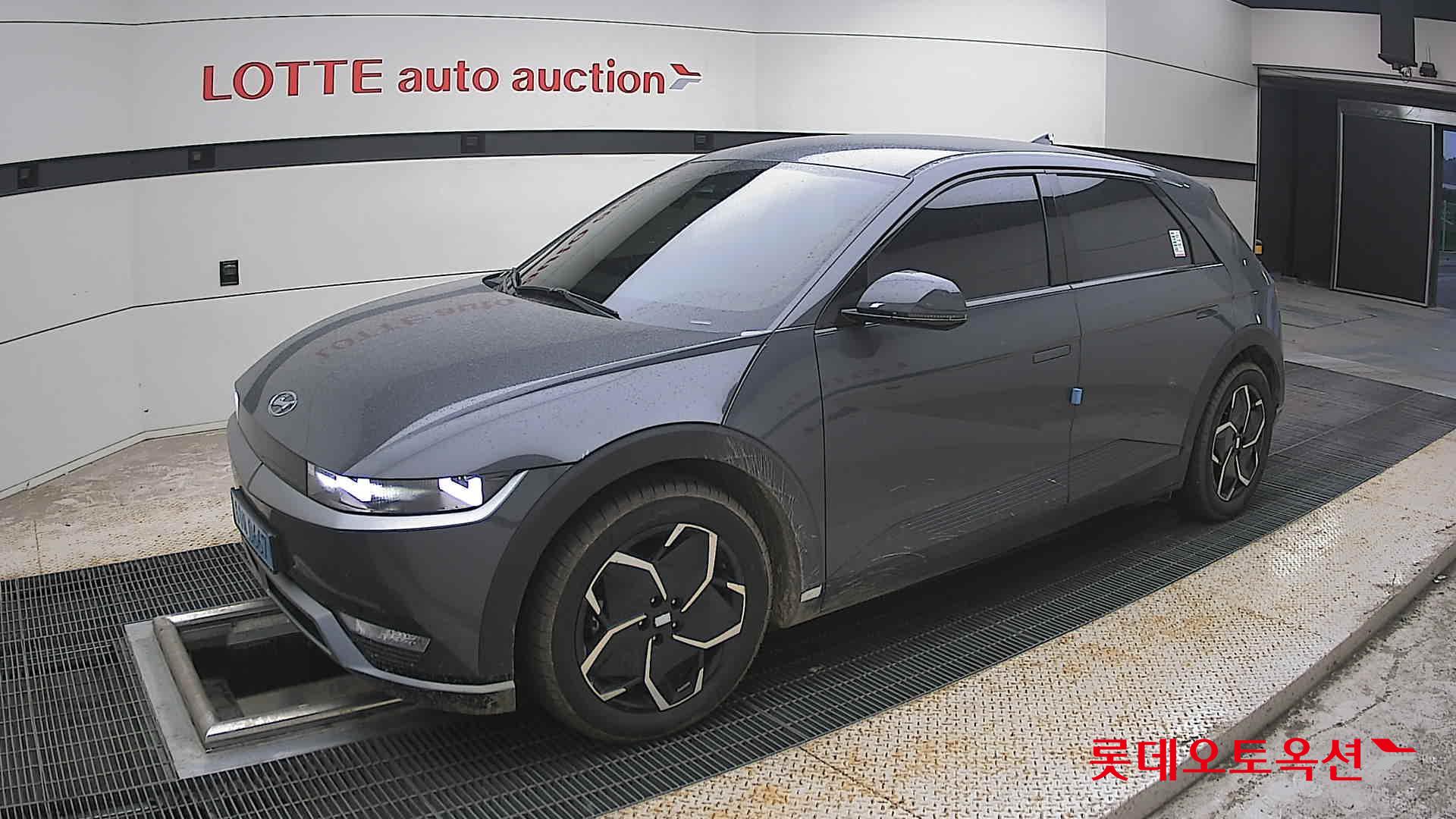 2023 - hyundai ioniq