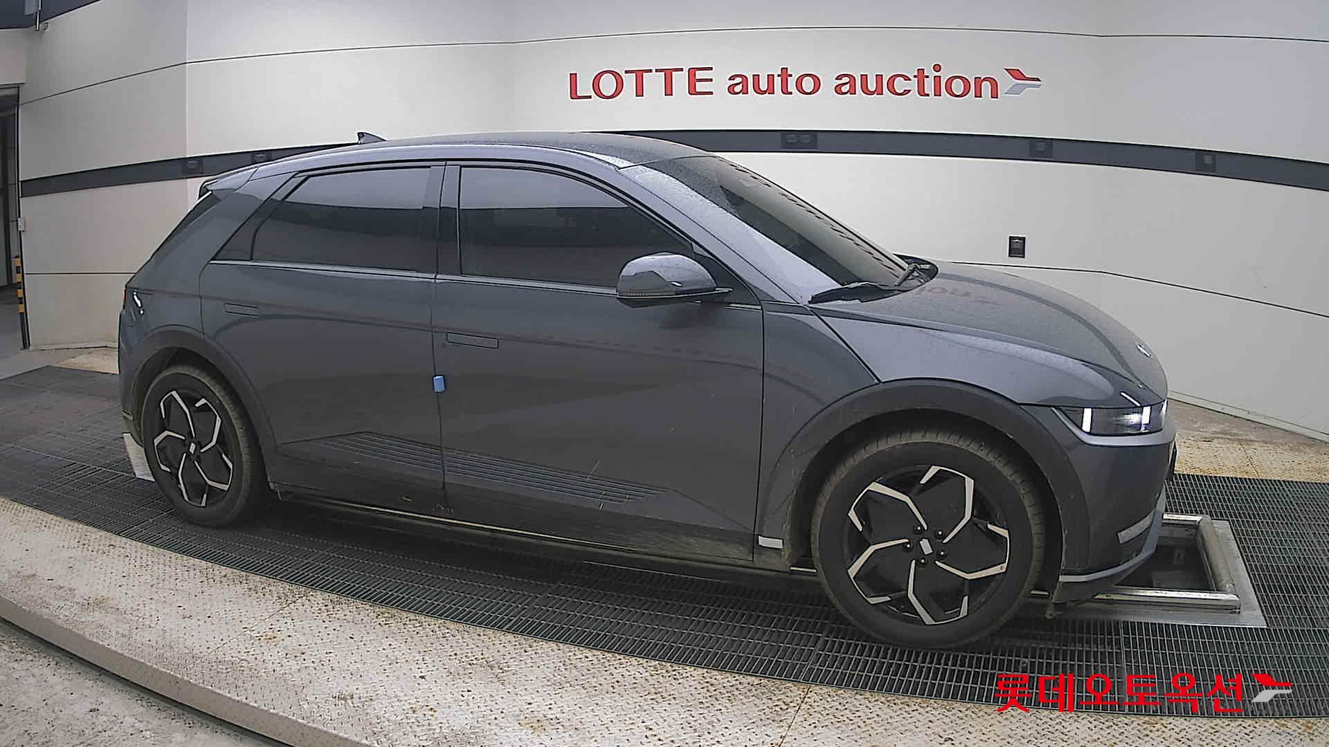 2023 - hyundai ioniq