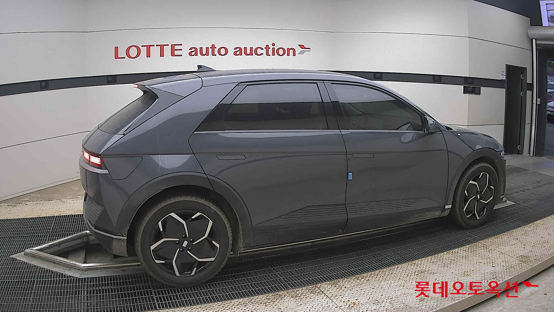 2023 - hyundai ioniq