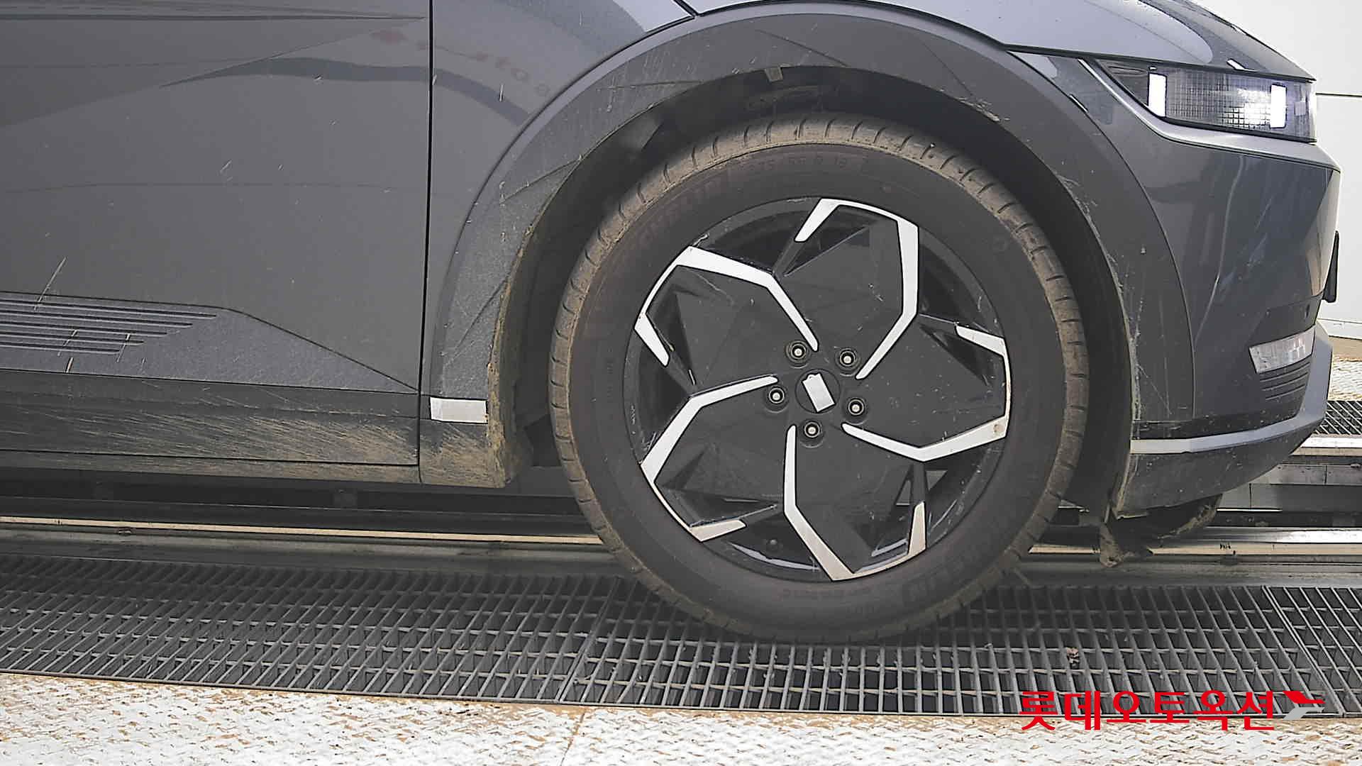 2023 - hyundai ioniq