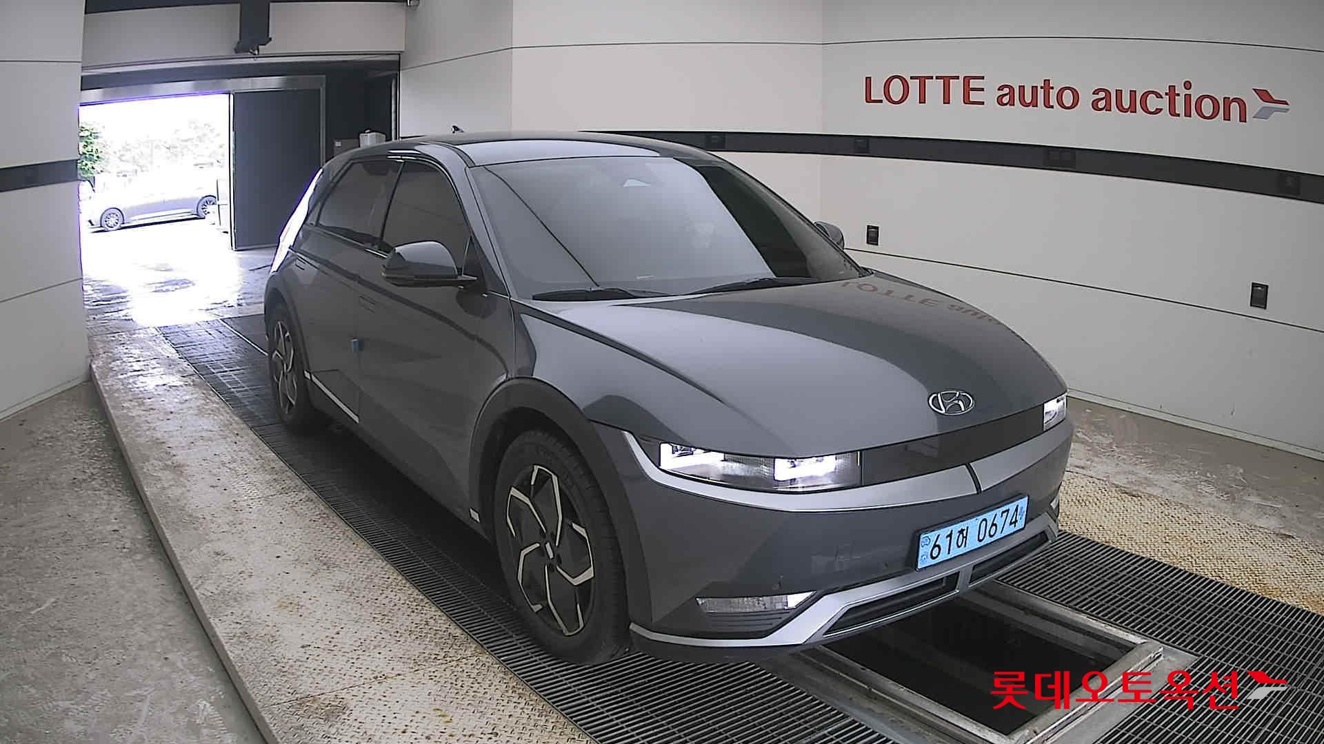 2023 - hyundai ioniq