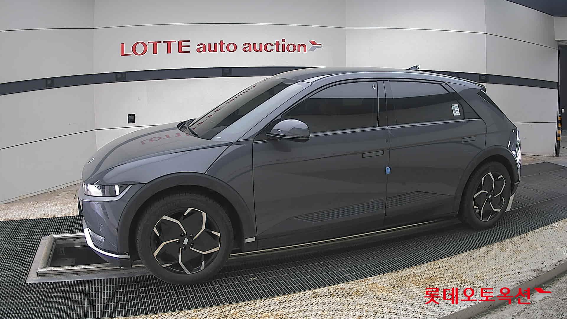 2023 - hyundai ioniq