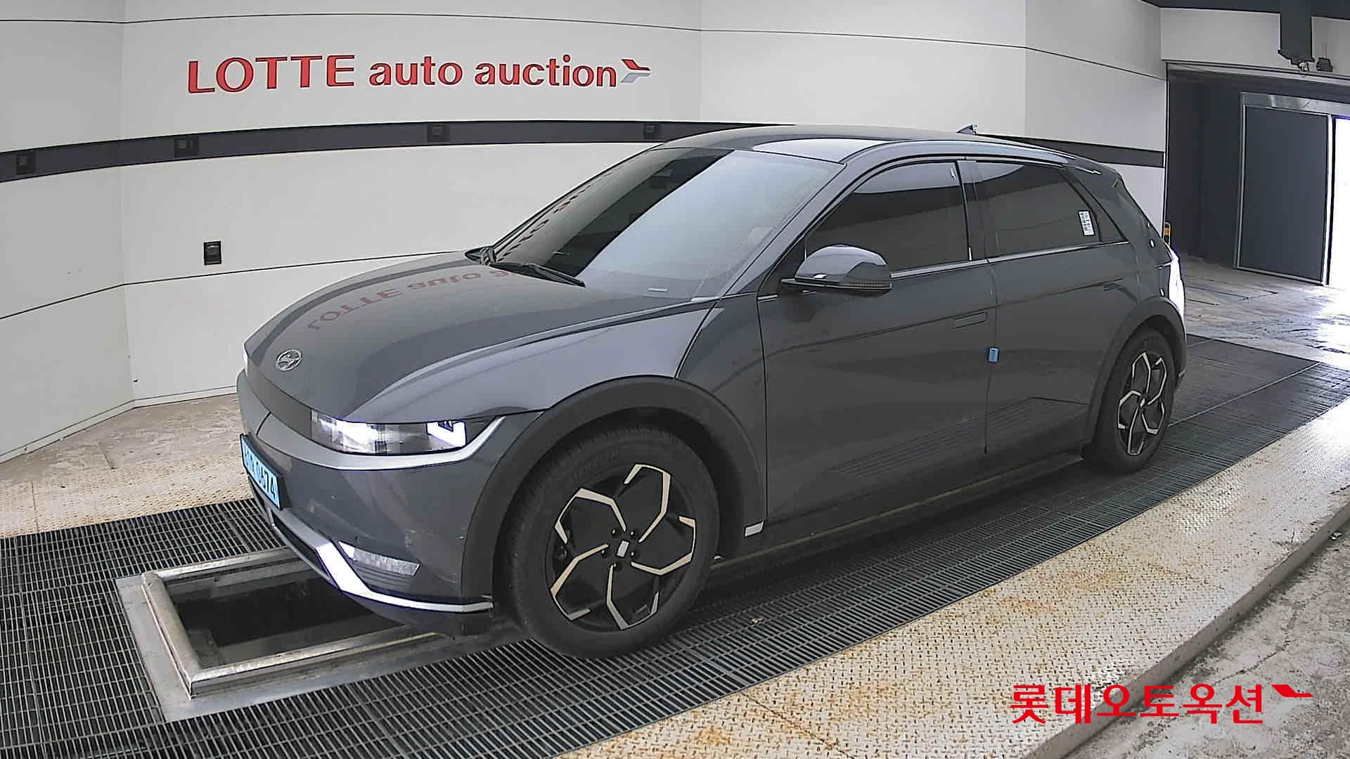 2023 - hyundai ioniq
