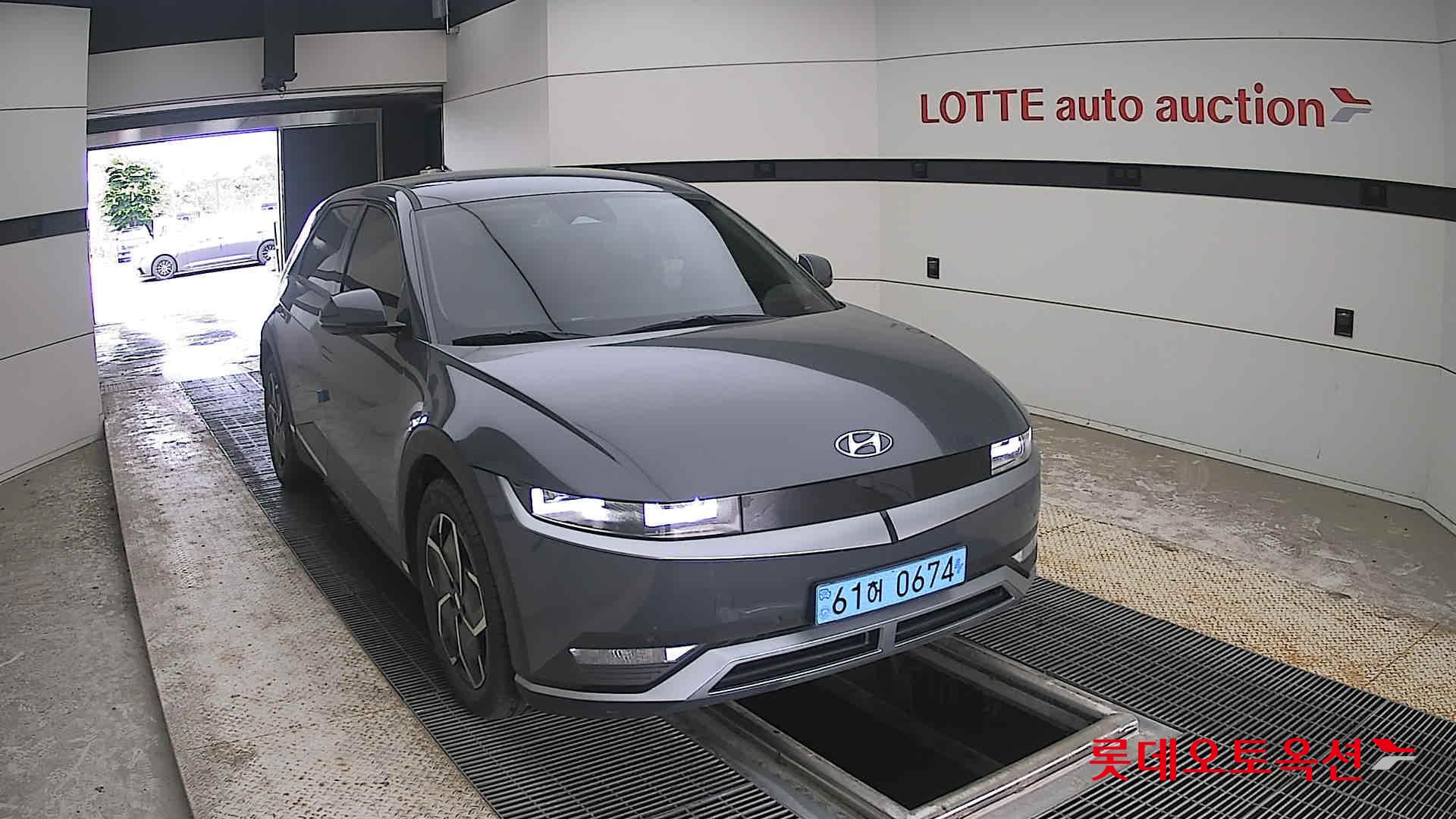 2023 - hyundai ioniq