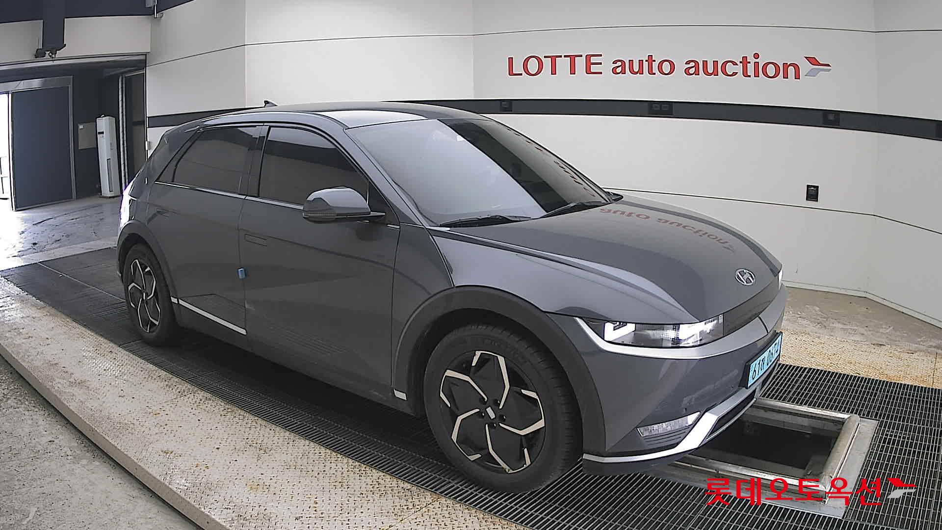 2023 - hyundai ioniq