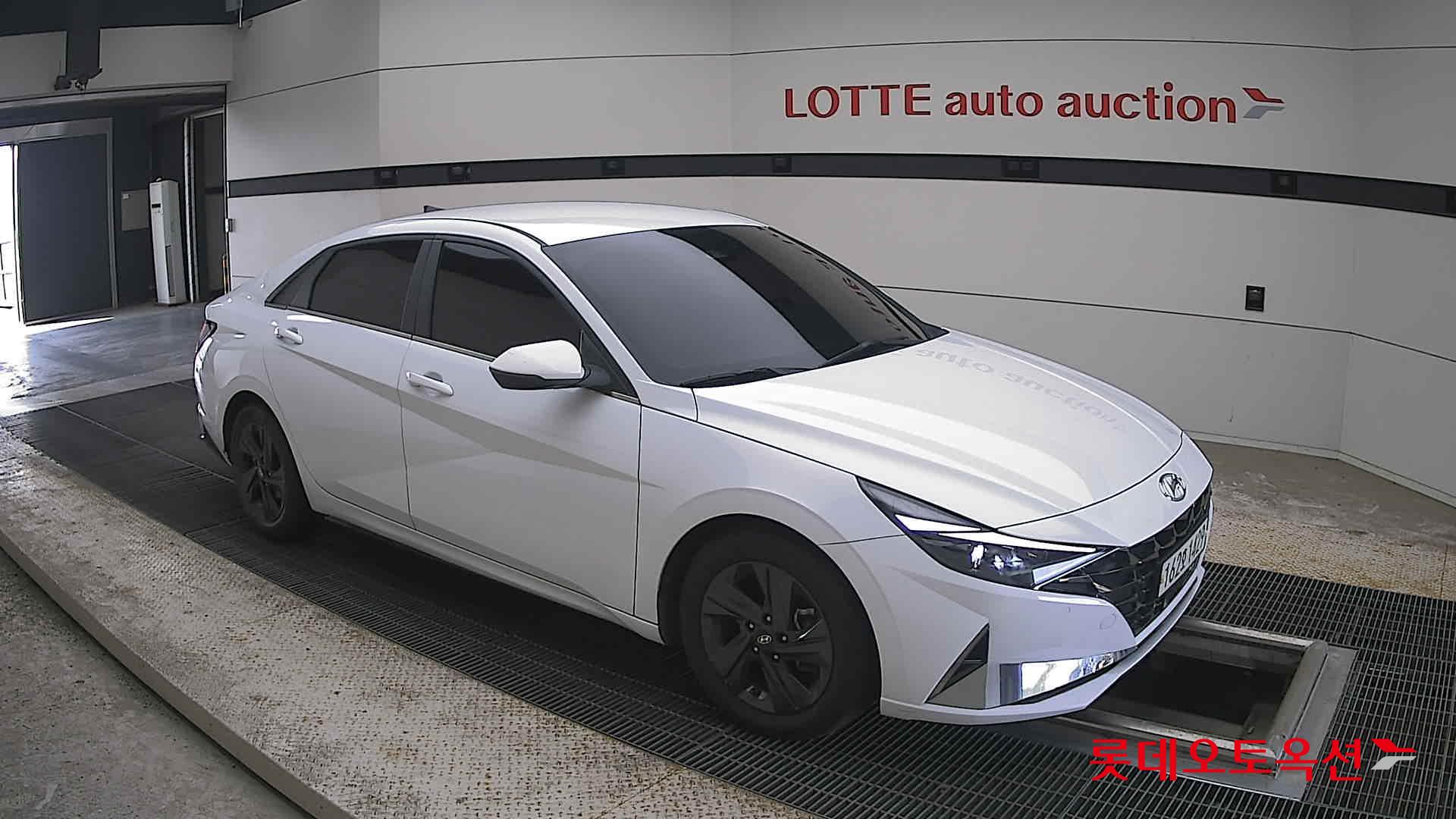 2021 - hyundai avante