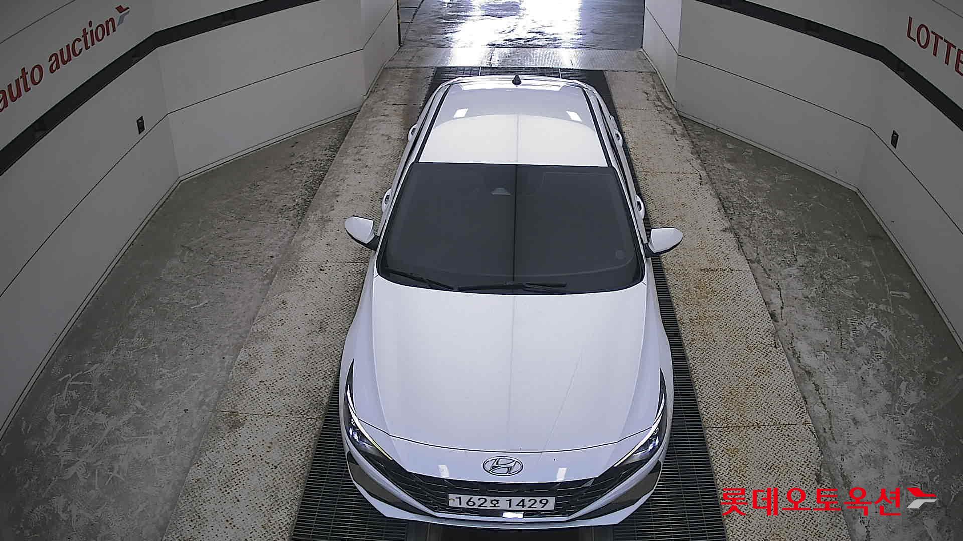 2021 - hyundai avante