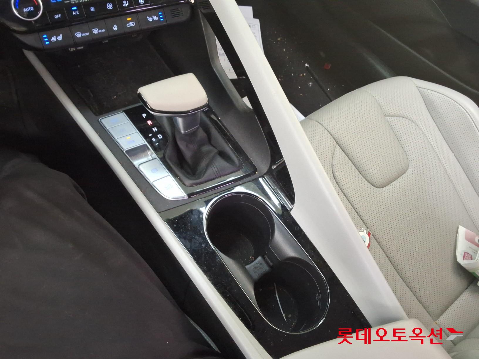 2021 - hyundai avante