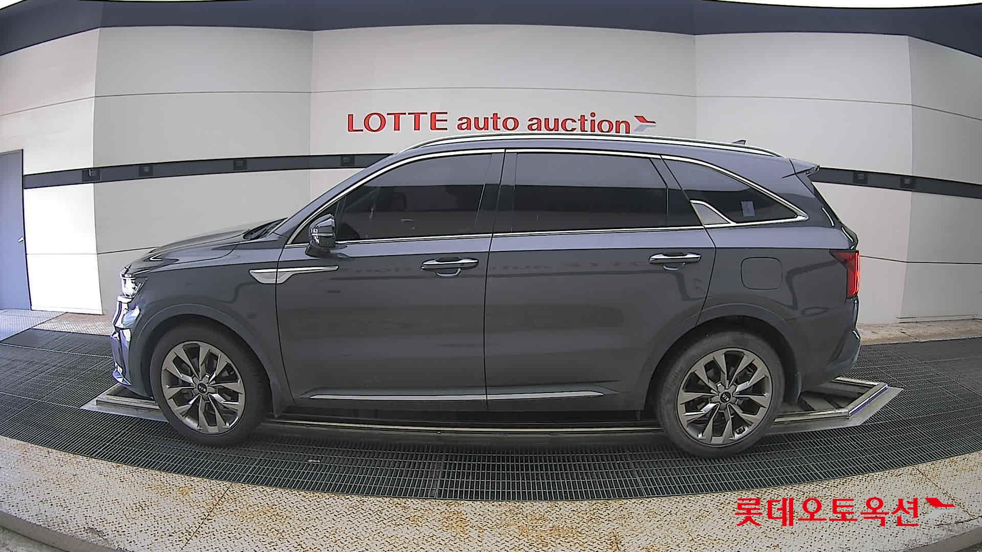 2021 - kia sorento