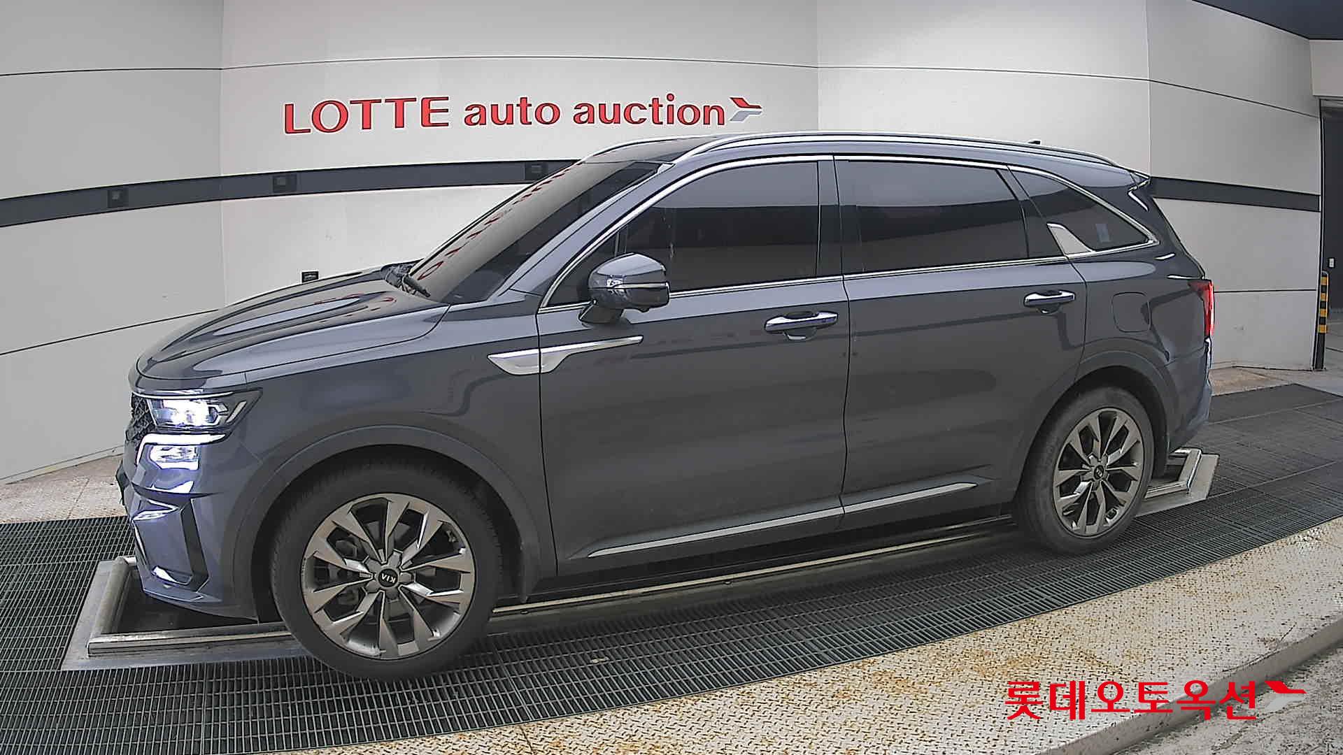 2021 - kia sorento