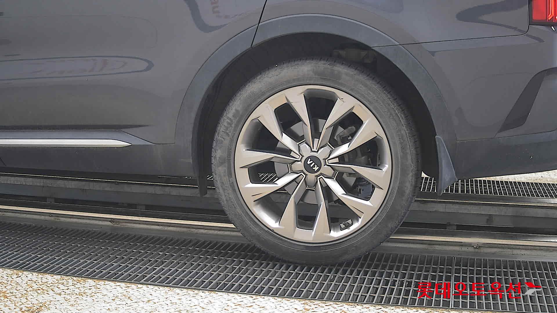 2021 - kia sorento