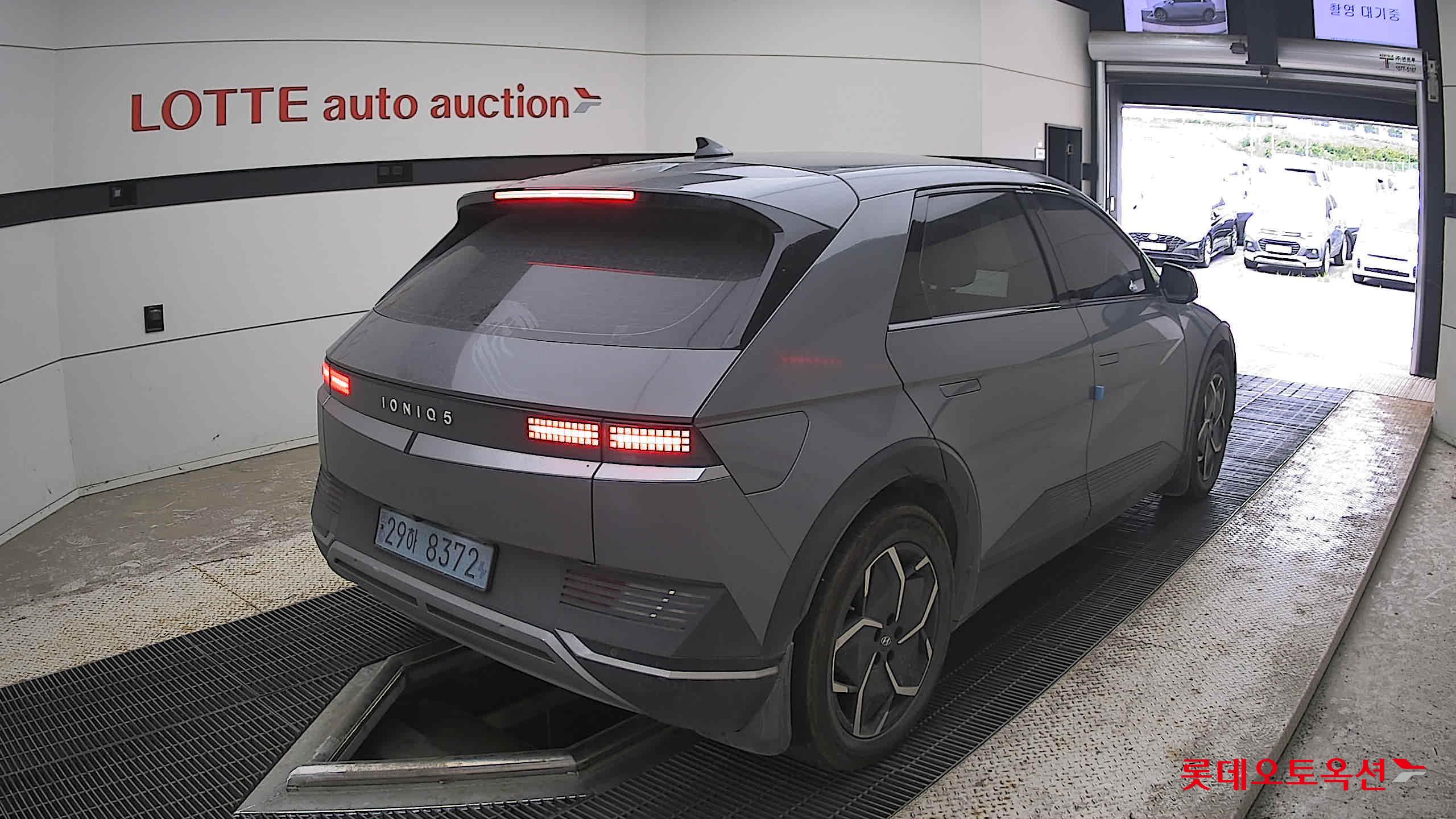 2022 - hyundai ioniq