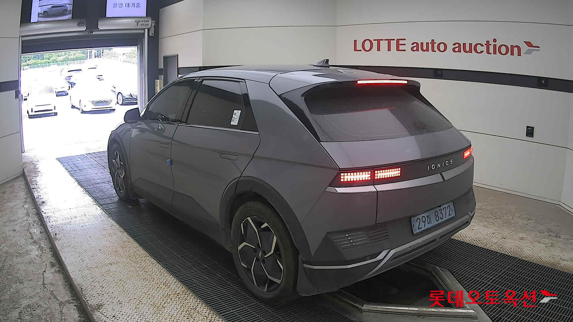 2022 - hyundai ioniq