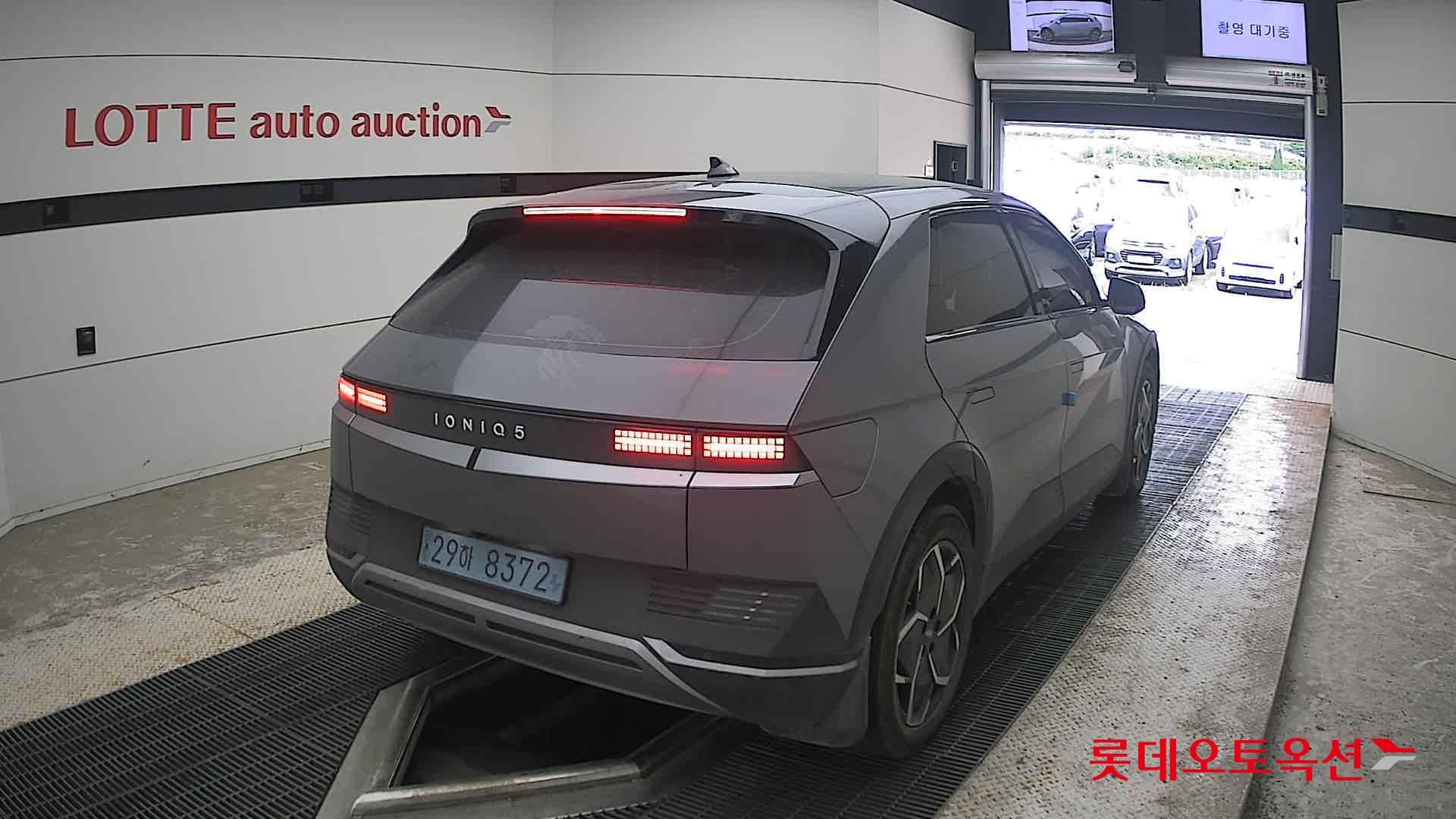 2022 - hyundai ioniq