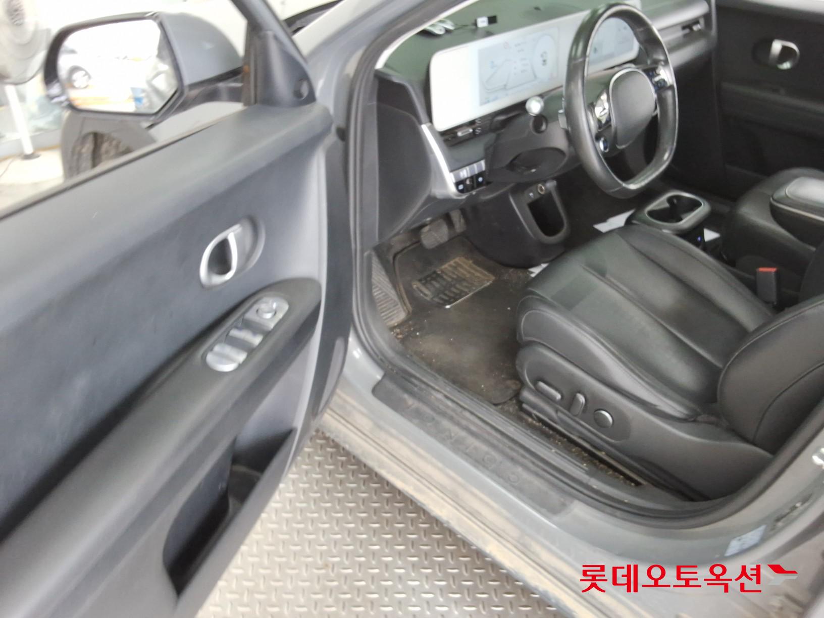 2022 - hyundai ioniq