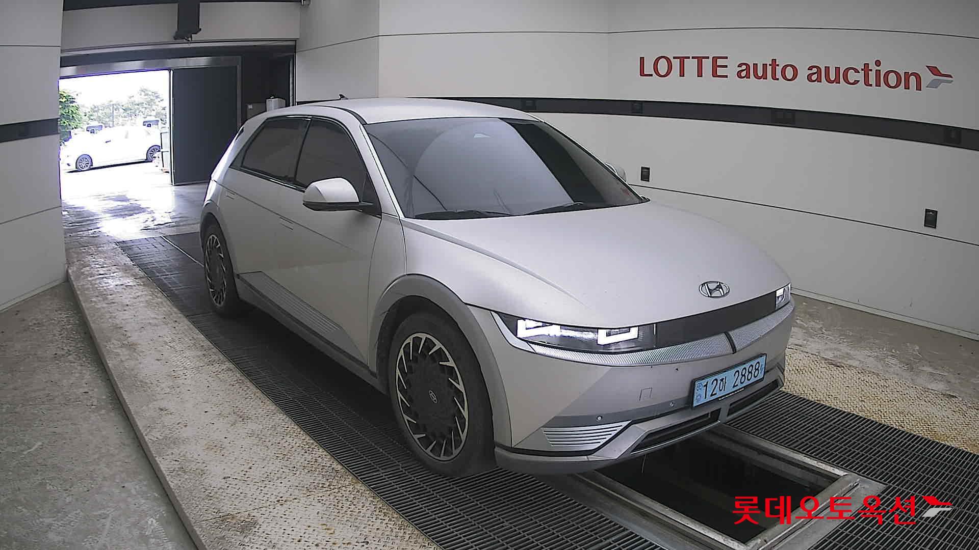 2022 - hyundai ioniq