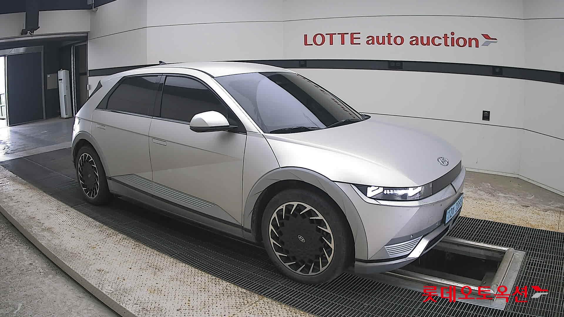2022 - hyundai ioniq