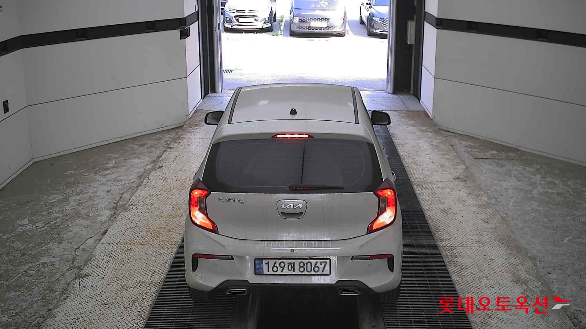 2022 - kia morning