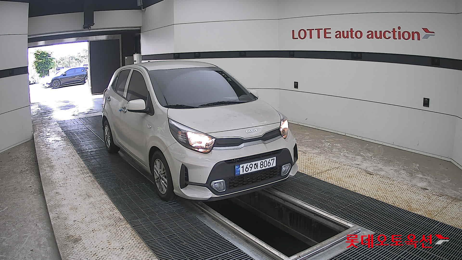2022 - kia morning