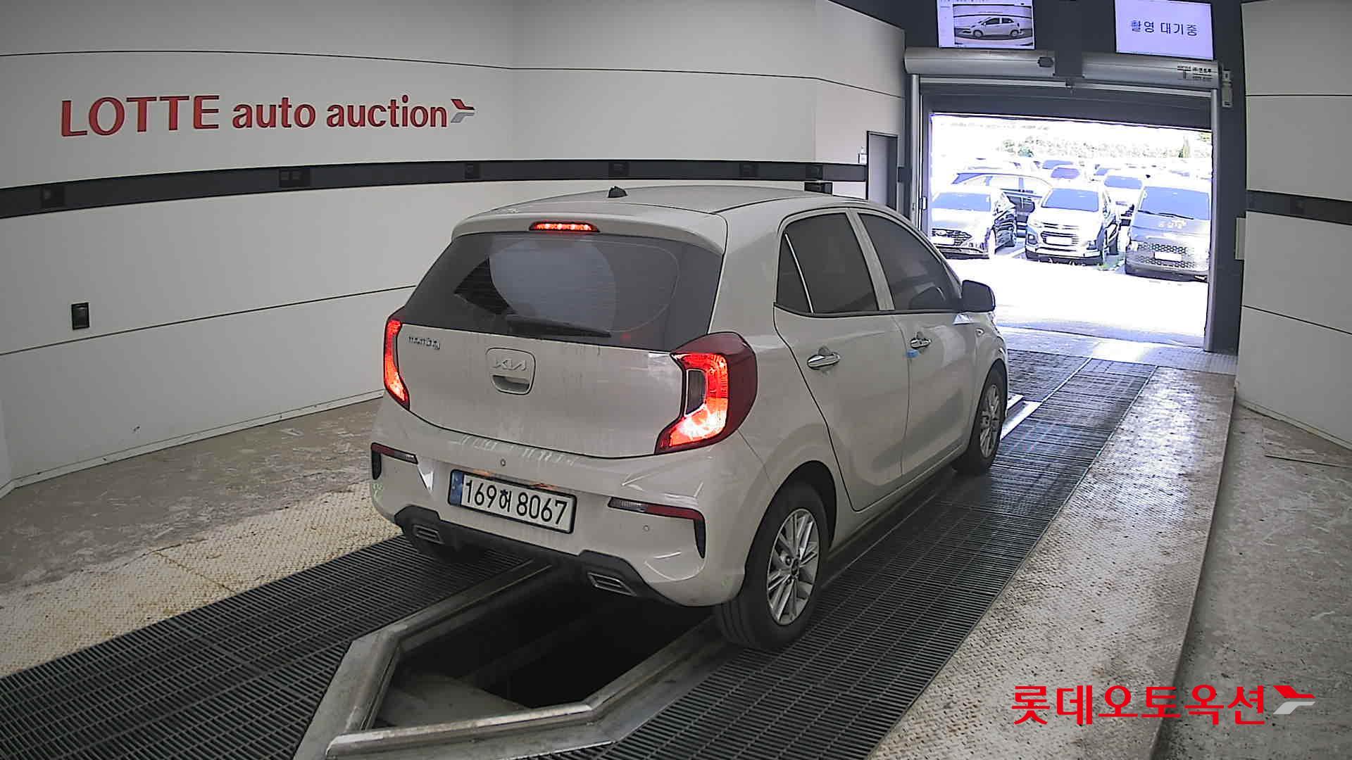 2022 - kia morning