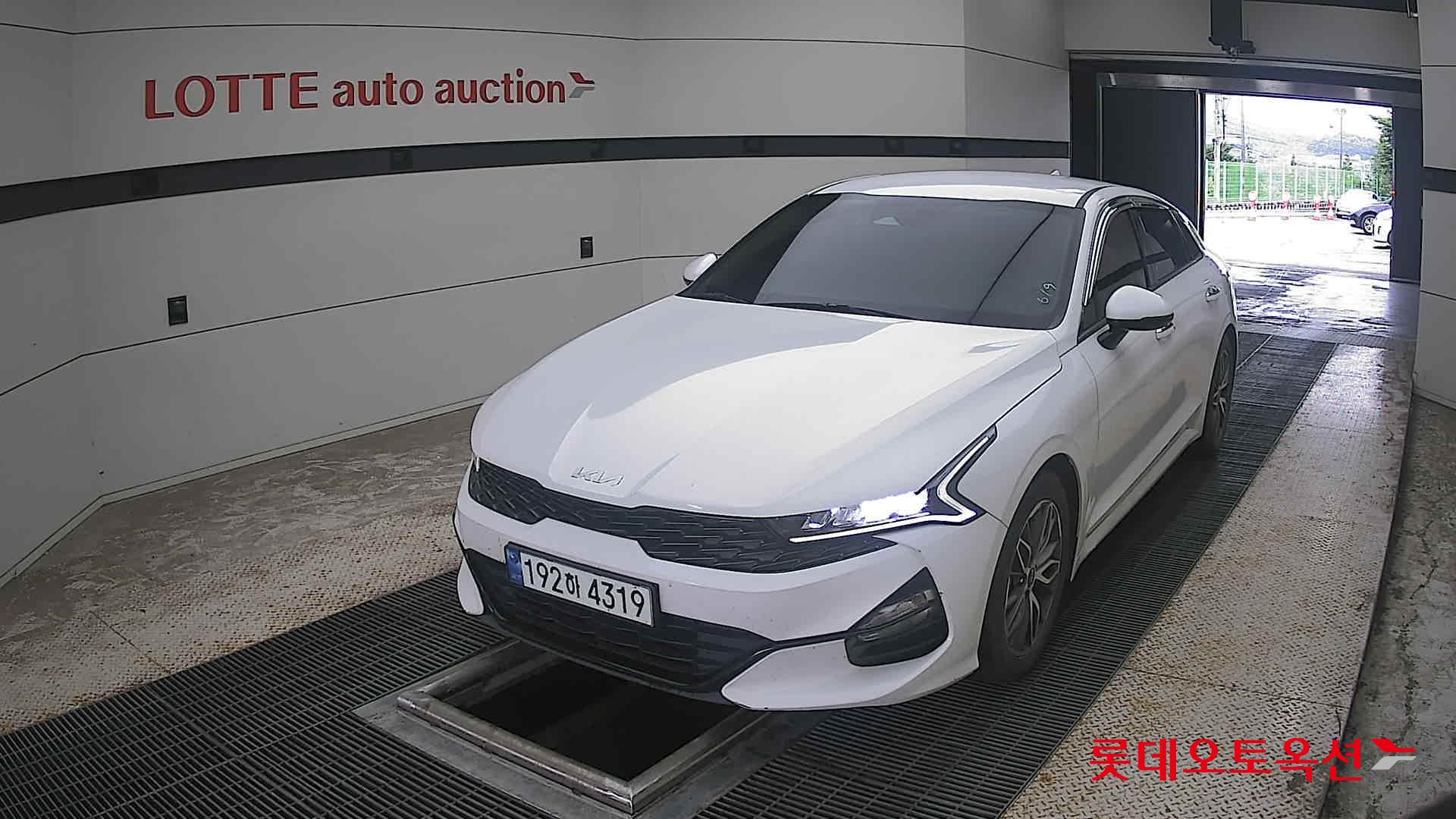 2023 - kia k5