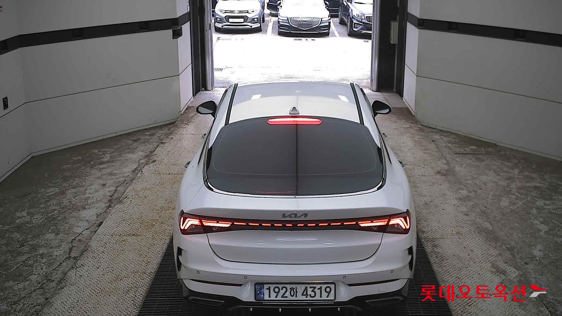 2023 - kia k5