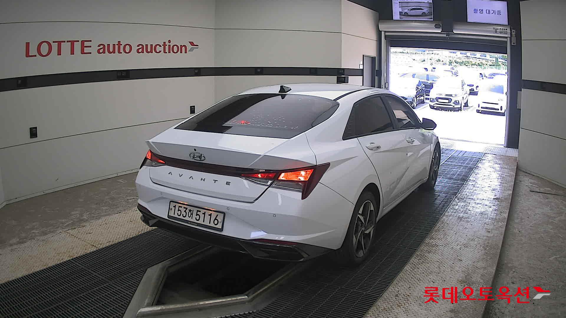 2021 - hyundai avante