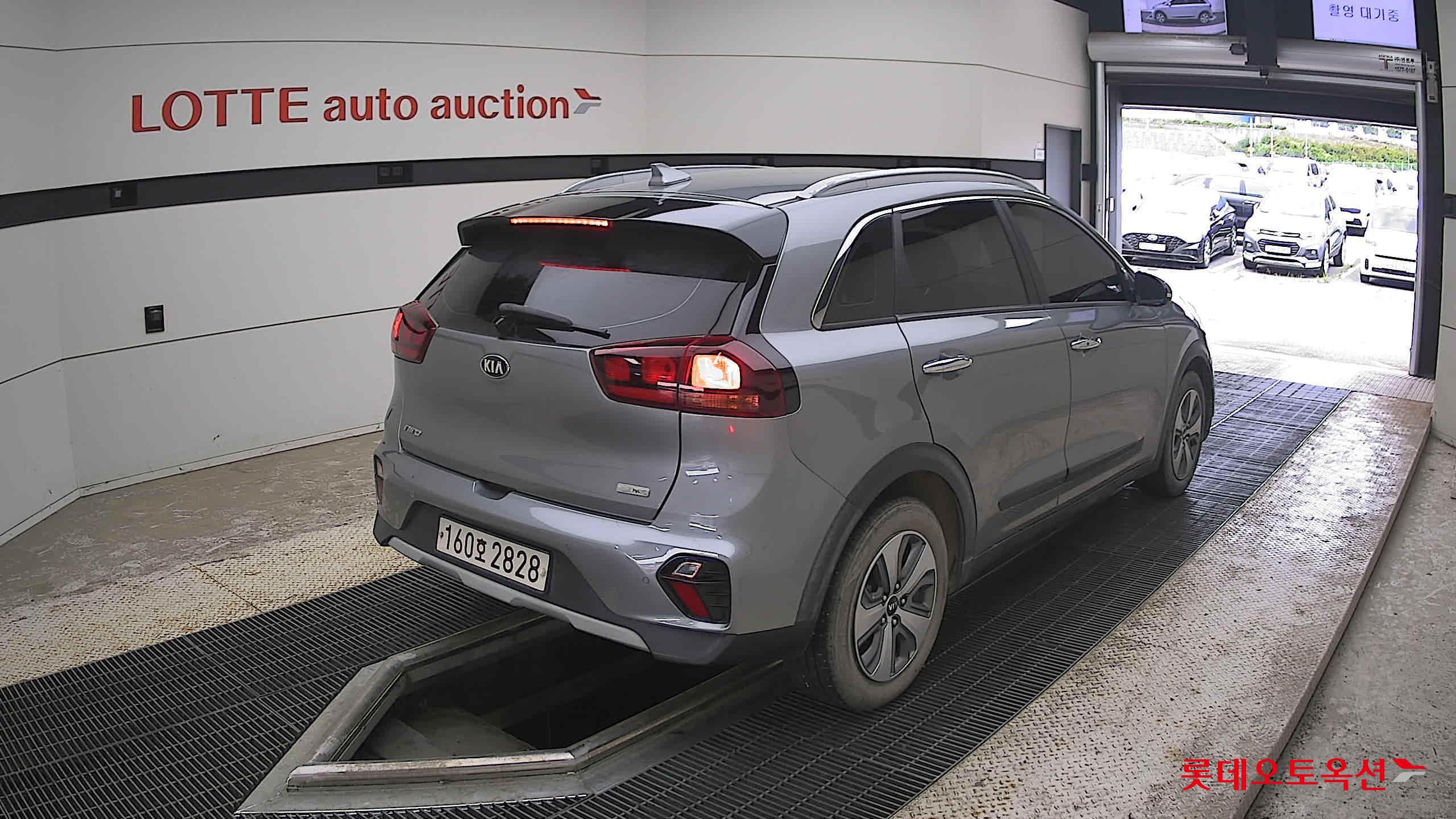 2021 - kia niro
