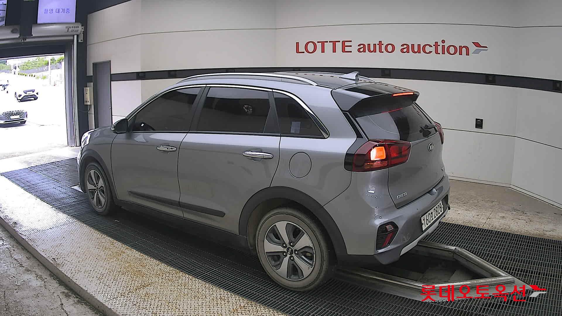 2021 - kia niro