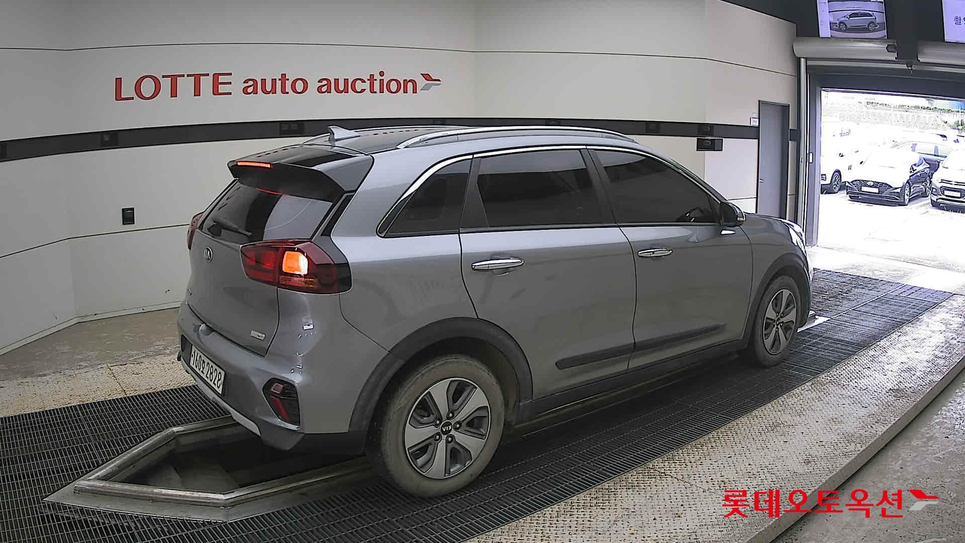 2021 - kia niro