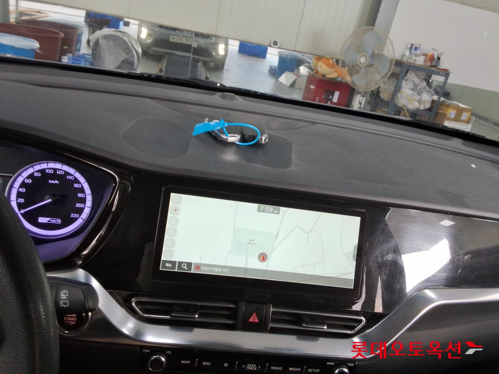 2021 - kia niro