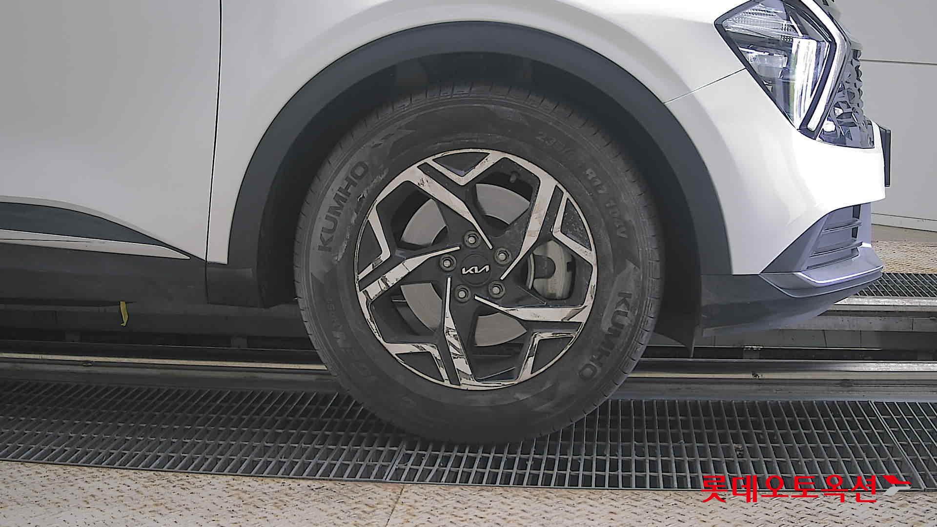 2022 - kia sportage