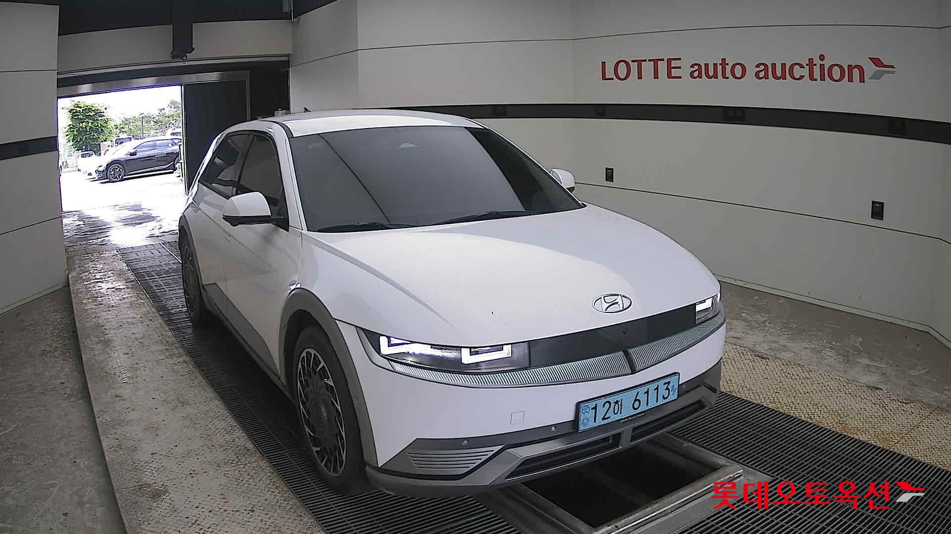 2022 - hyundai ioniq