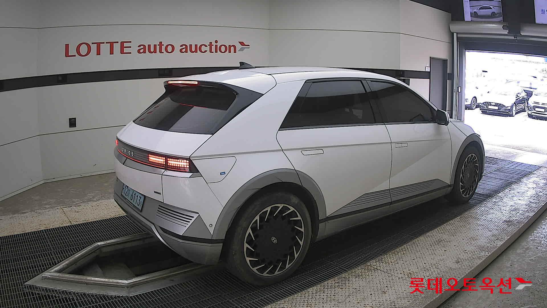 2022 - hyundai ioniq