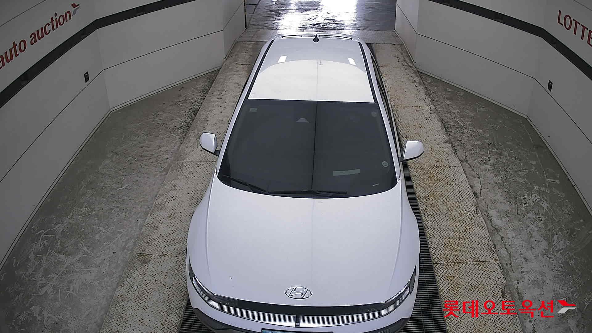 2022 - hyundai ioniq