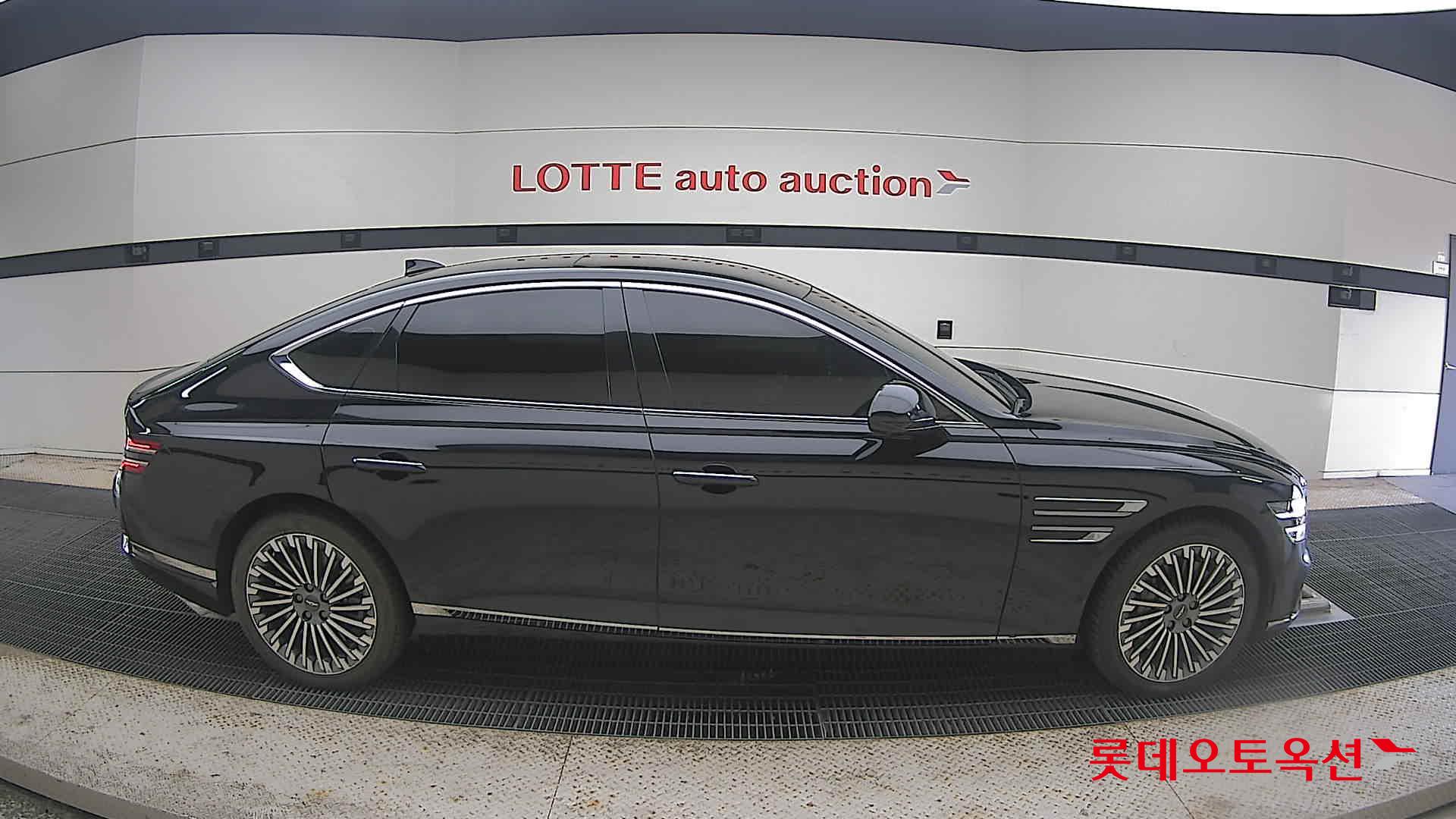 2022 - genesis g80