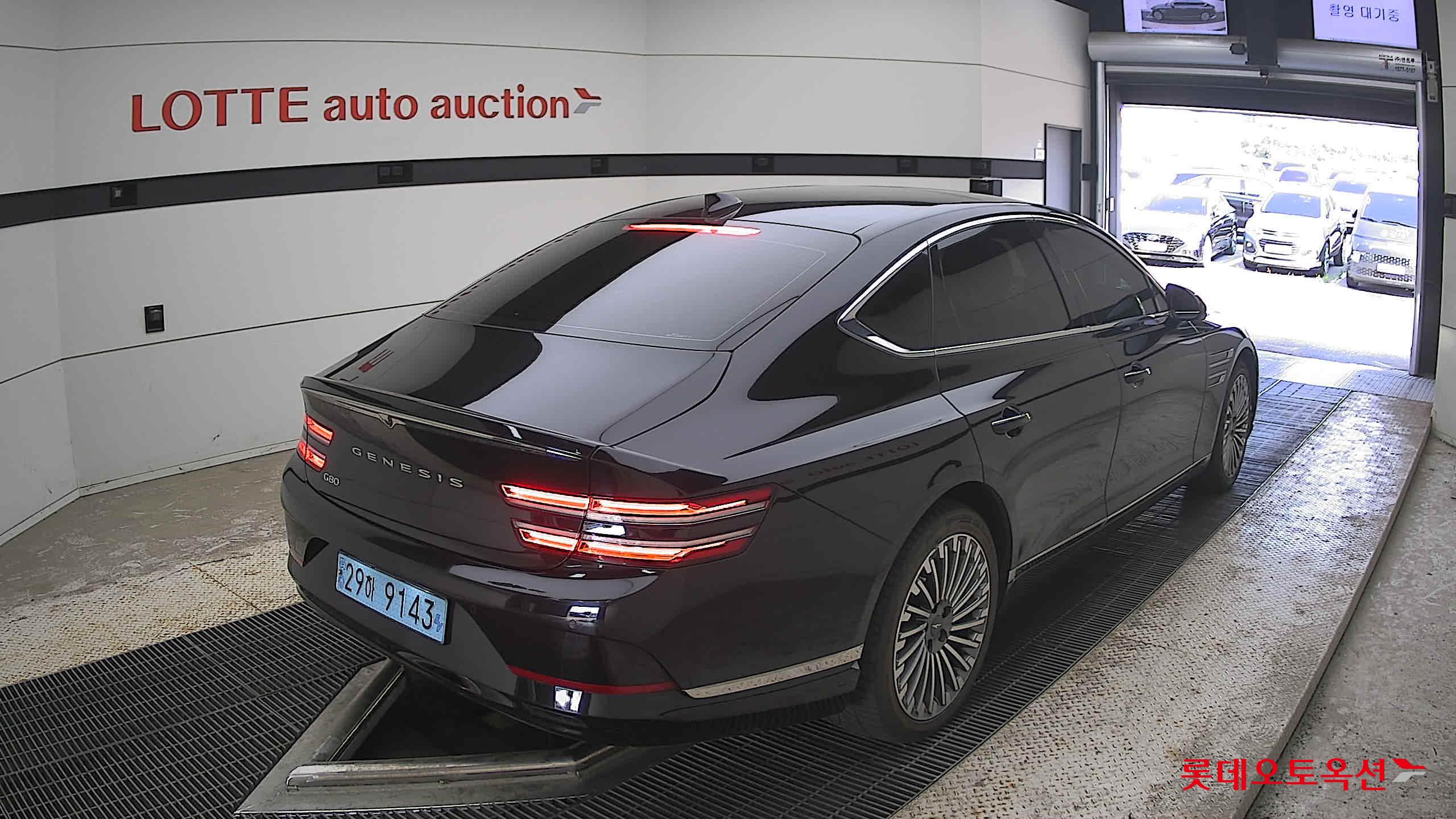 2022 - genesis g80