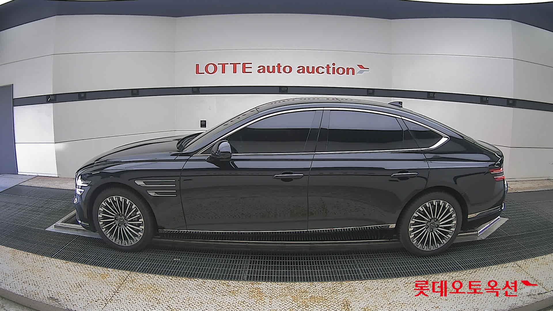 2022 - genesis g80