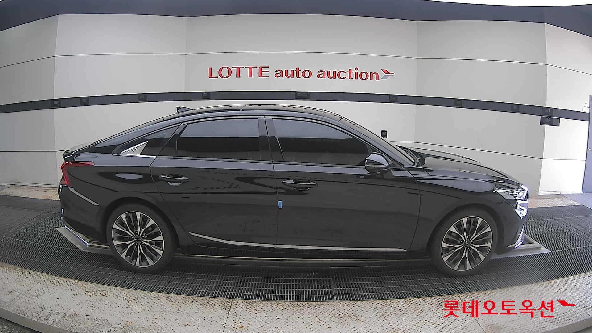 2023 - kia k8