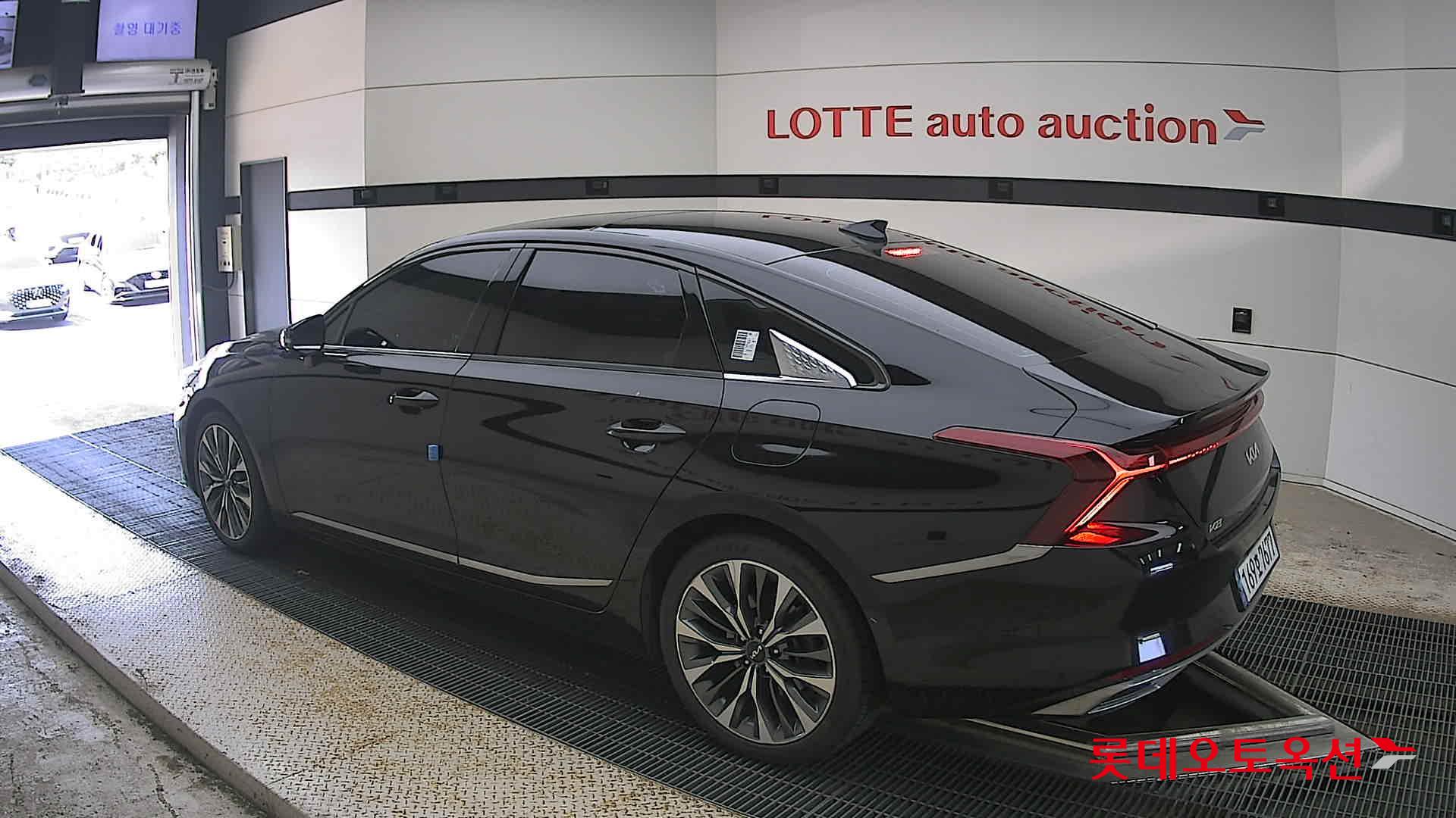 2023 - kia k8