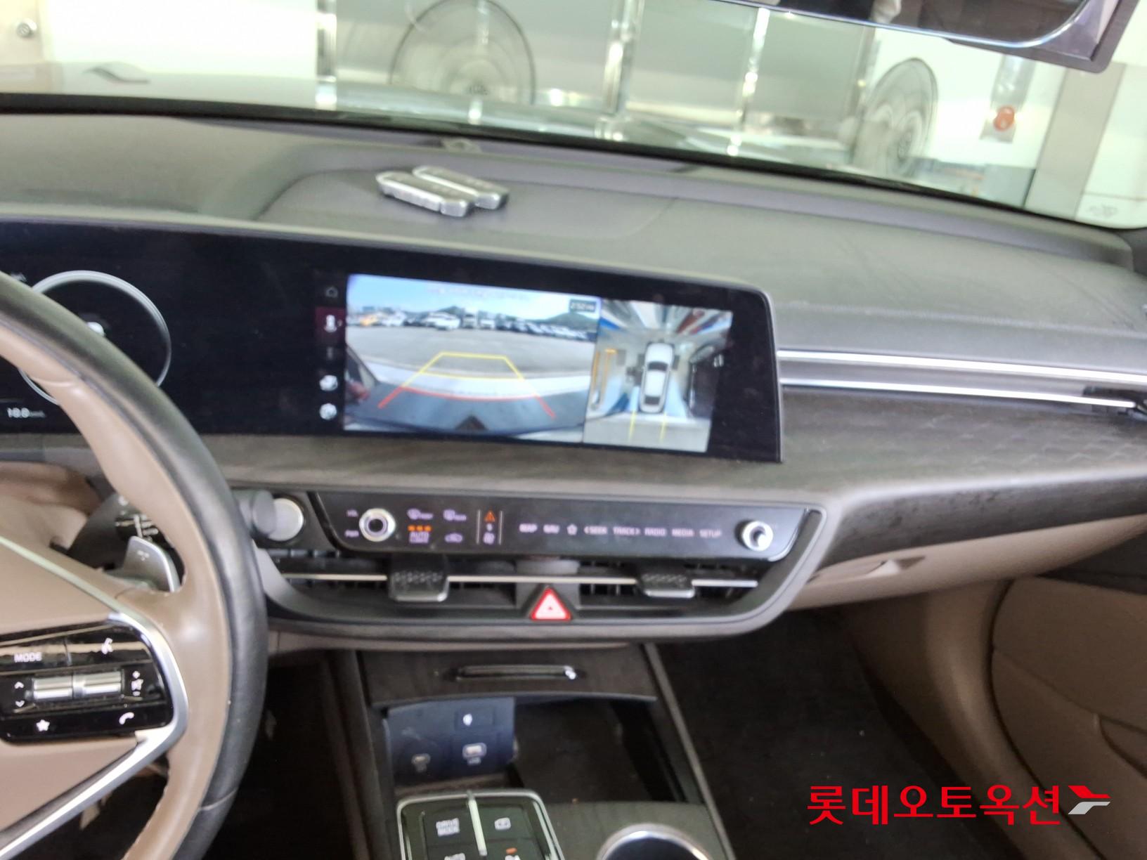 2023 - kia k8