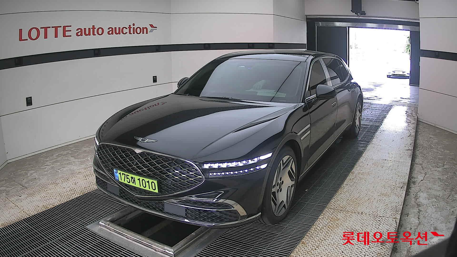 2023 - genesis g90