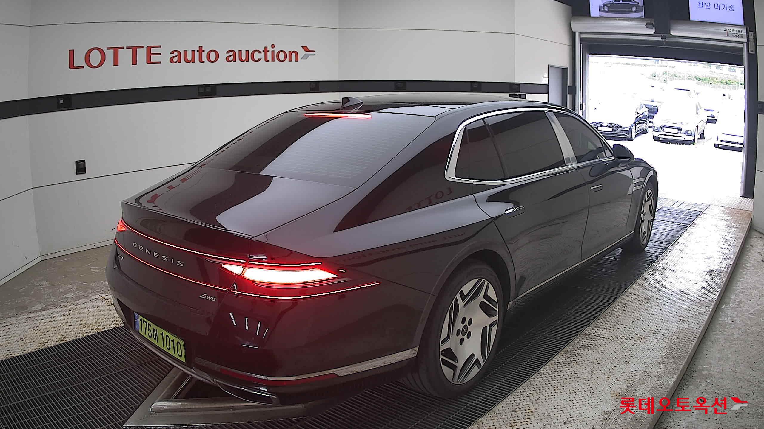2023 - genesis g90