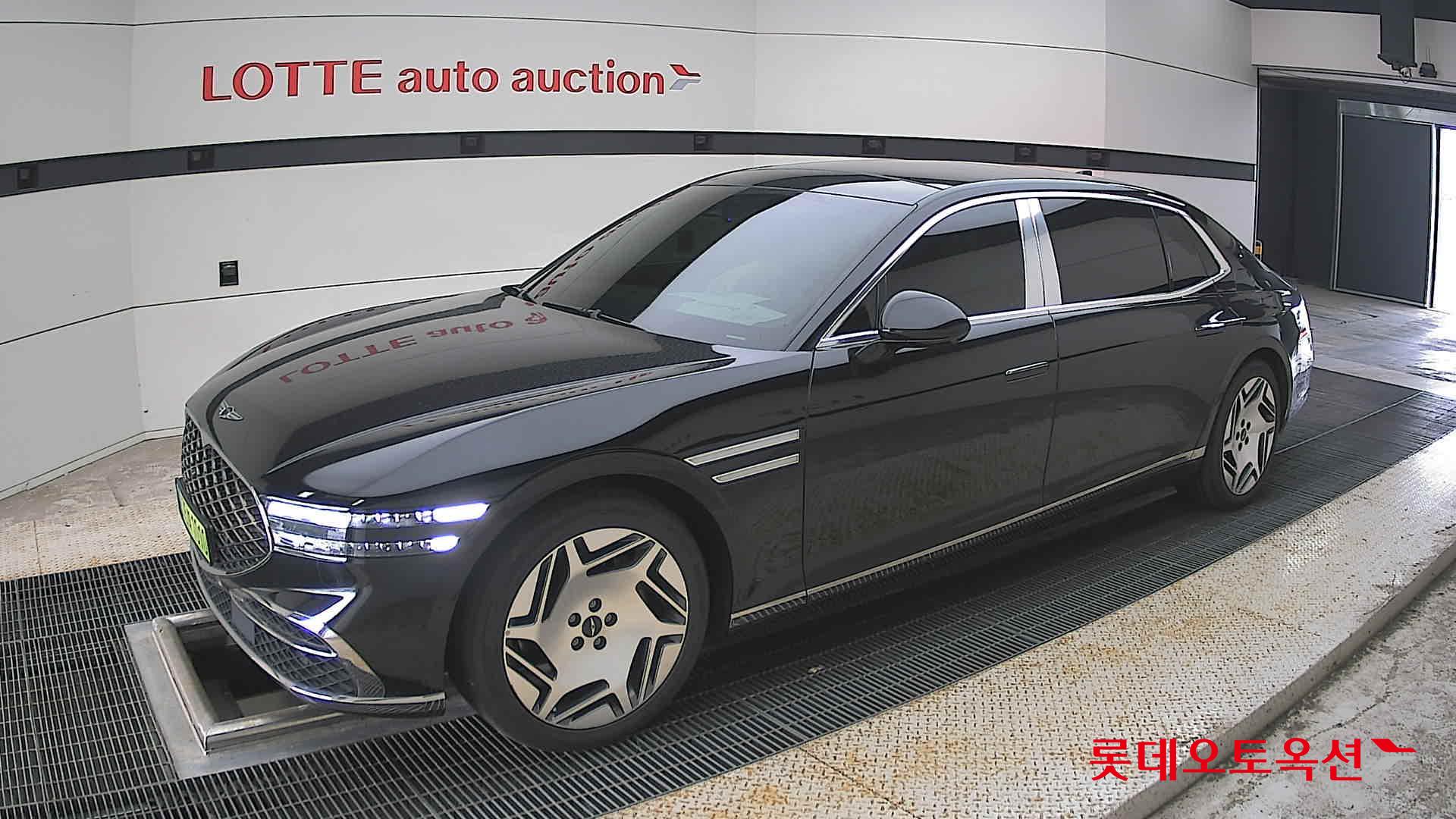 2023 - genesis g90