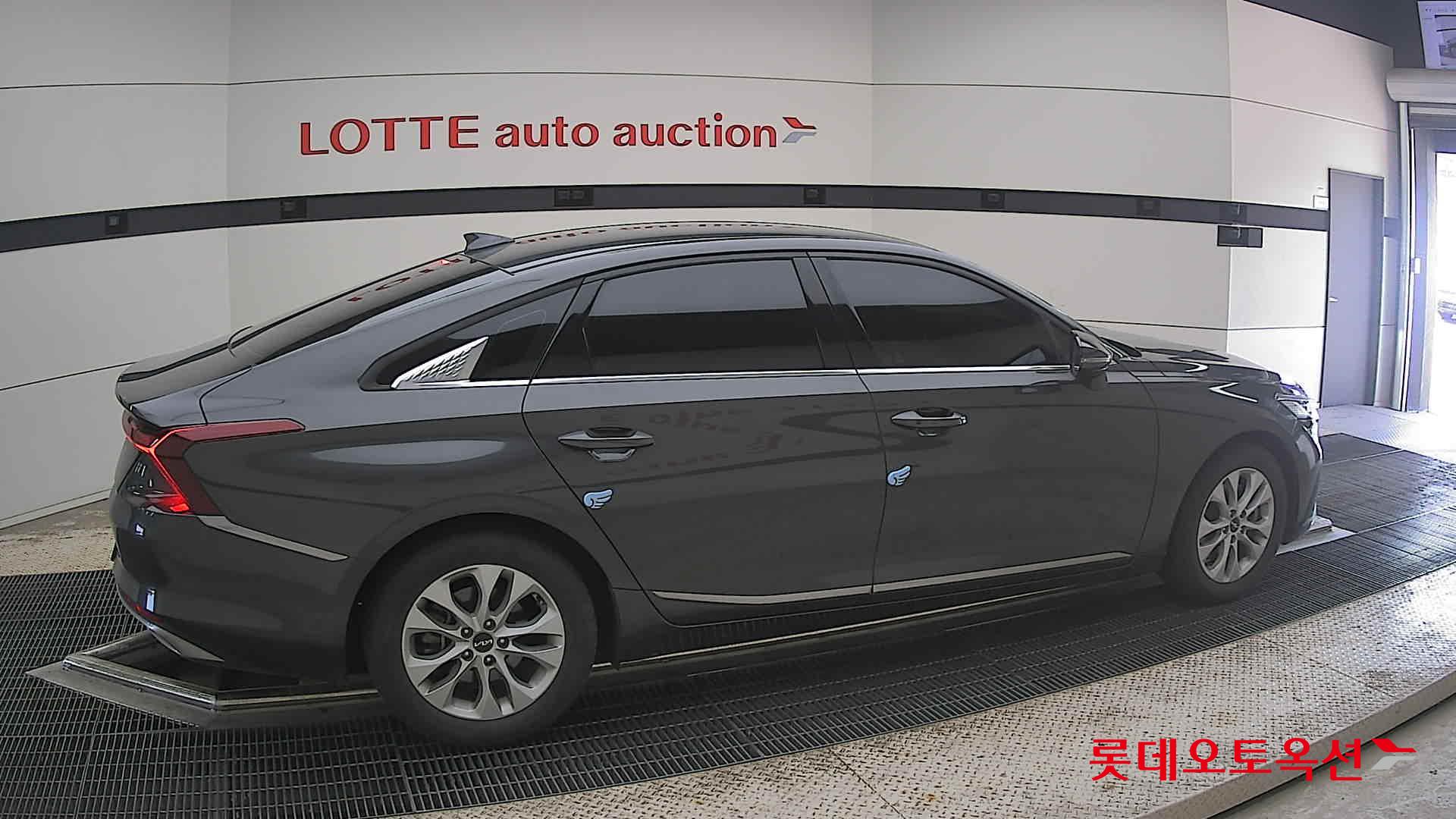 2023 - kia k8