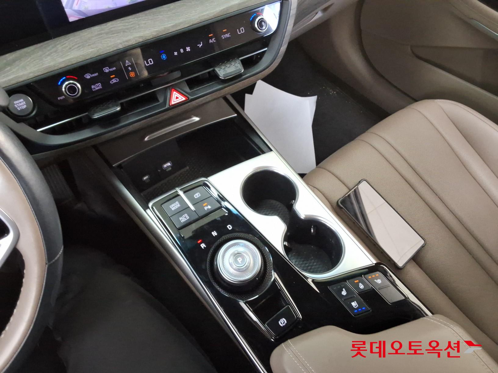 2023 - kia k8