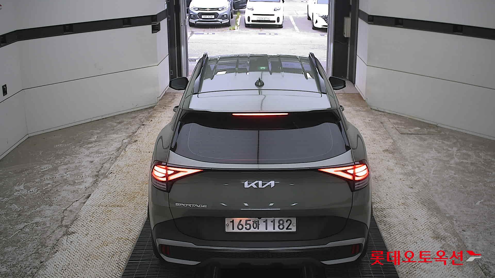 2022 - kia sportage