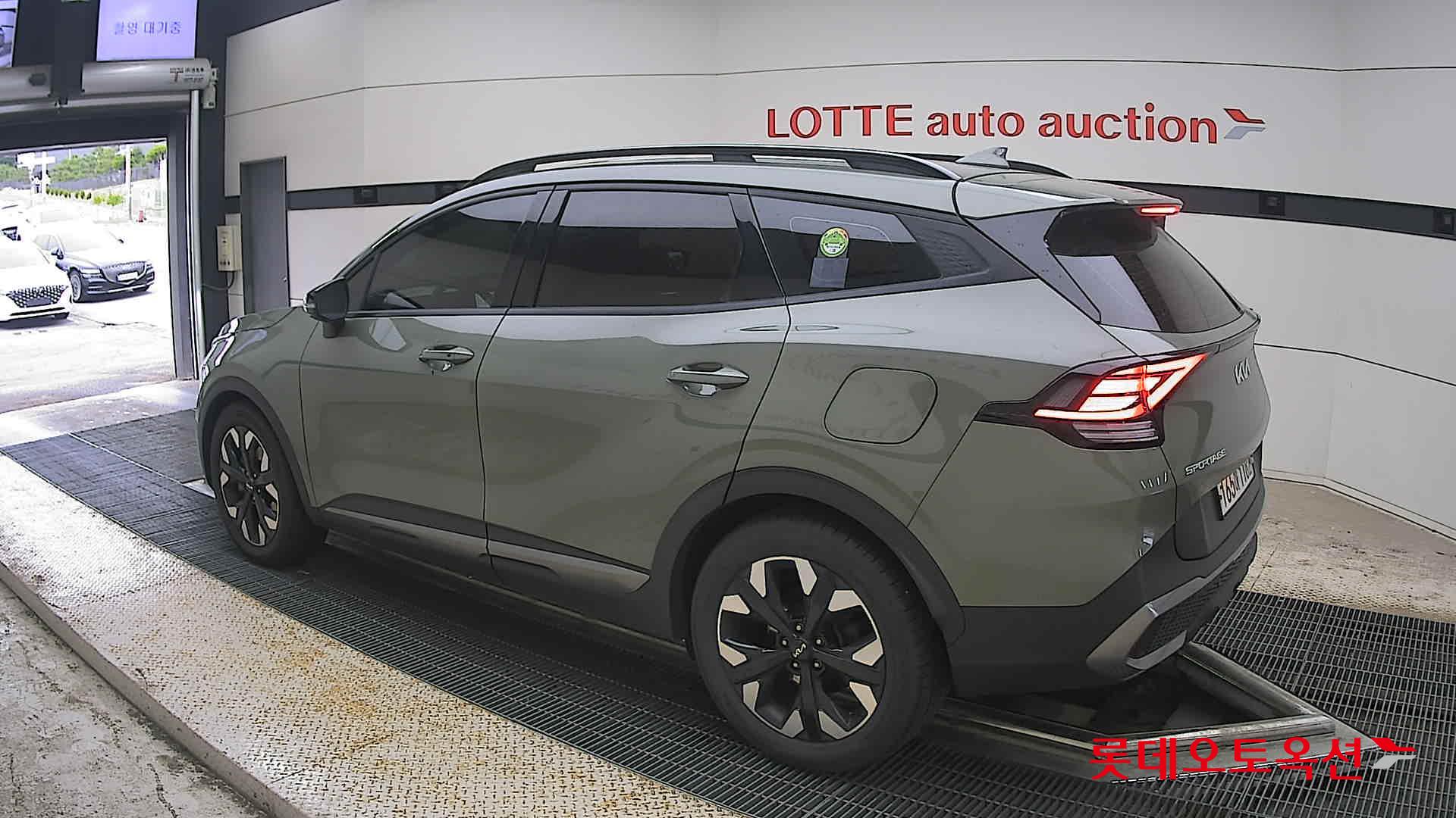 2022 - kia sportage