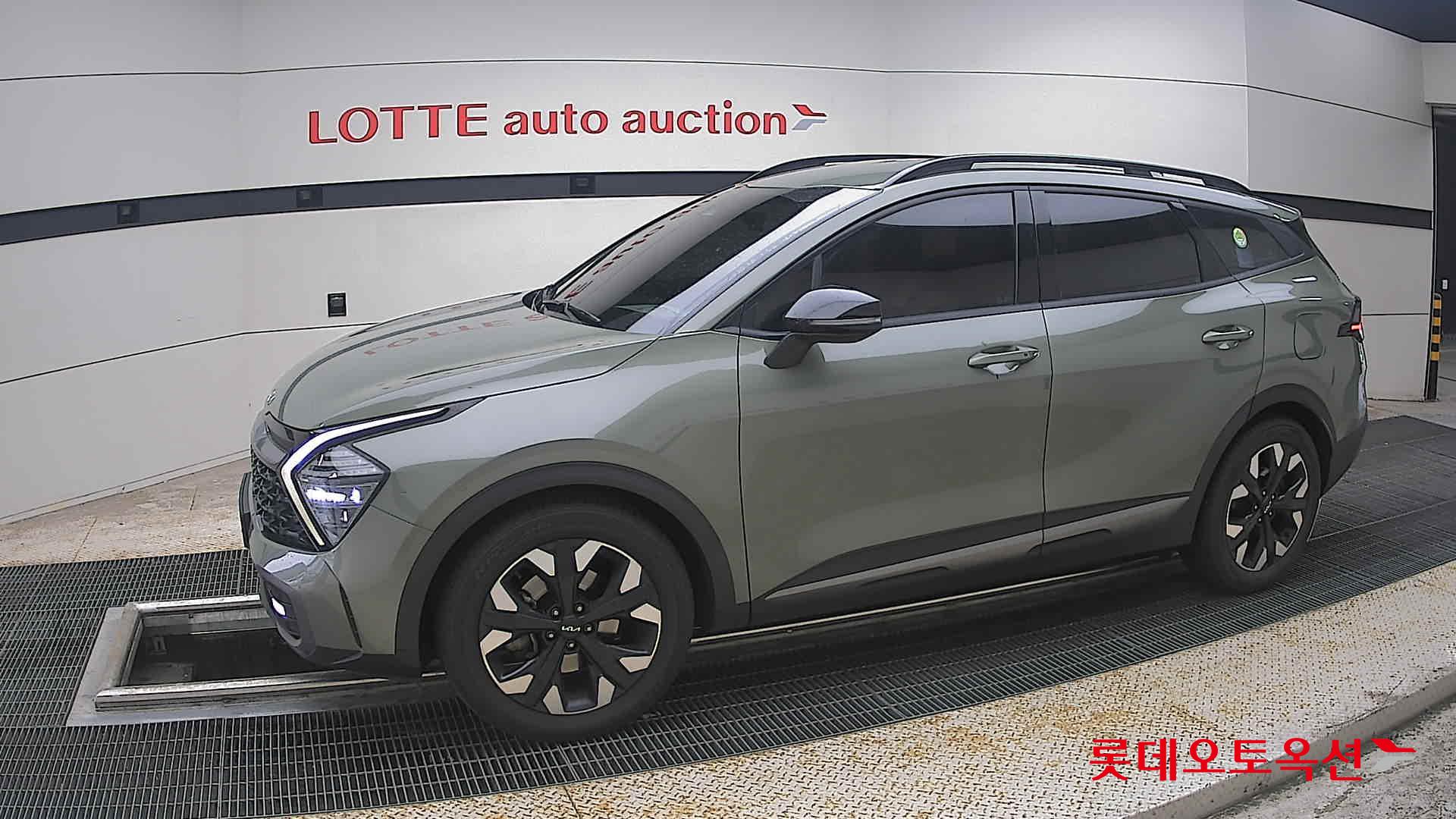 2022 - kia sportage