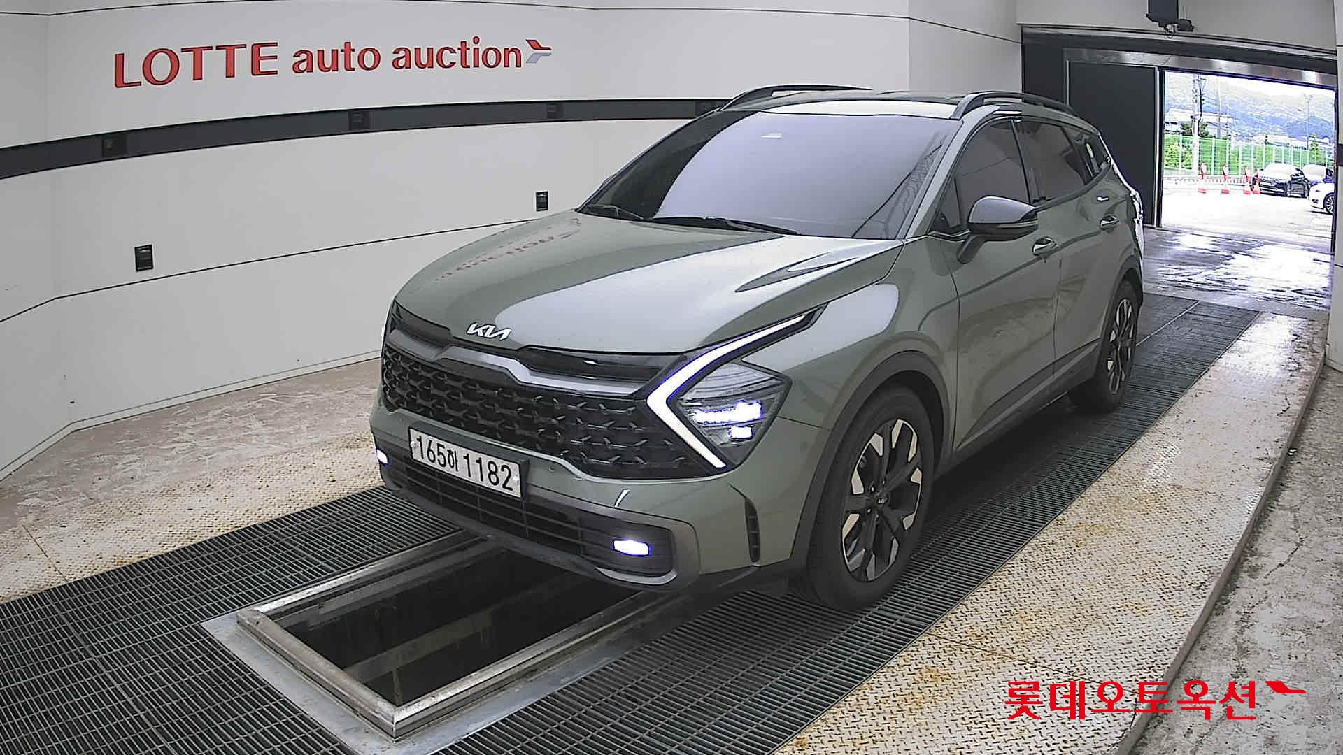 2022 - kia sportage